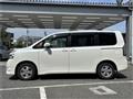 2009 Toyota Voxy