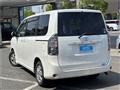 2009 Toyota Voxy