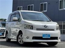 2009 Toyota Voxy