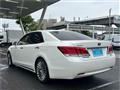2013 Toyota Crown Majesta