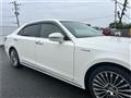 2013 Toyota Crown Majesta