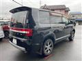 2011 Mitsubishi Delica D5