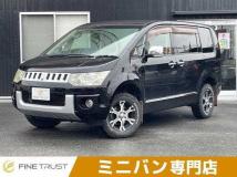 2011 Mitsubishi Delica D5