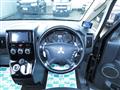 2016 Mitsubishi Delica D5