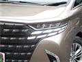 2025 Toyota Alphard Hybrid