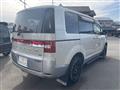 2015 Mitsubishi Delica D5