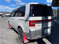 2018 Mitsubishi Delica D5