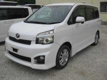 2011 Toyota Voxy