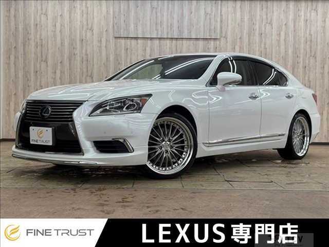 2013 Lexus LS
