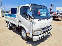 2014 Hino Dutro