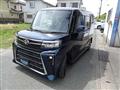 2023 Daihatsu Tanto