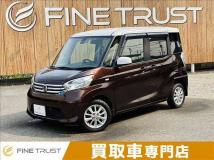 2016 Nissan ROOX