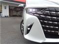 2023 Toyota Alphard Hybrid