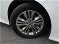 2023 Toyota Alphard Hybrid