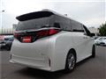 2023 Toyota Alphard Hybrid