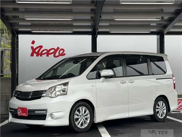 2011 Toyota Noah
