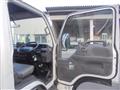 2004 Isuzu Elf Truck