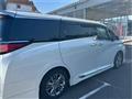 2025 Toyota Alphard Hybrid