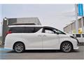 2016 Toyota Alphard G