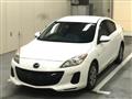 2013 Mazda Axela