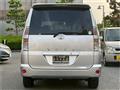 2004 Toyota Voxy