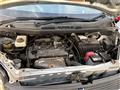 2004 Toyota Voxy