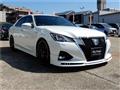 2017 Toyota Crown Hybrid