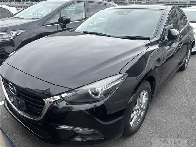 2018 Mazda Axela