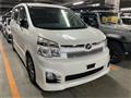 2013 Toyota Voxy