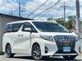 2015 Toyota Alphard Hybrid
