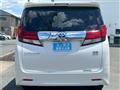 2015 Toyota Alphard Hybrid