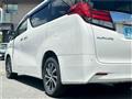 2015 Toyota Alphard Hybrid
