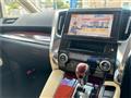 2015 Toyota Alphard Hybrid
