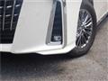 2019 Toyota Alphard Hybrid