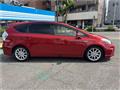 2013 Toyota PRIUS α