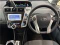 2013 Toyota PRIUS α