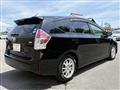 2015 Toyota PRIUS α
