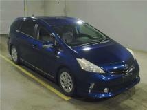 2012 Toyota PRIUS α