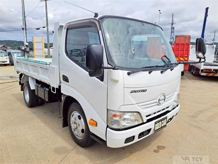 2014 Hino Dutro
