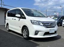 2013 Nissan Serena