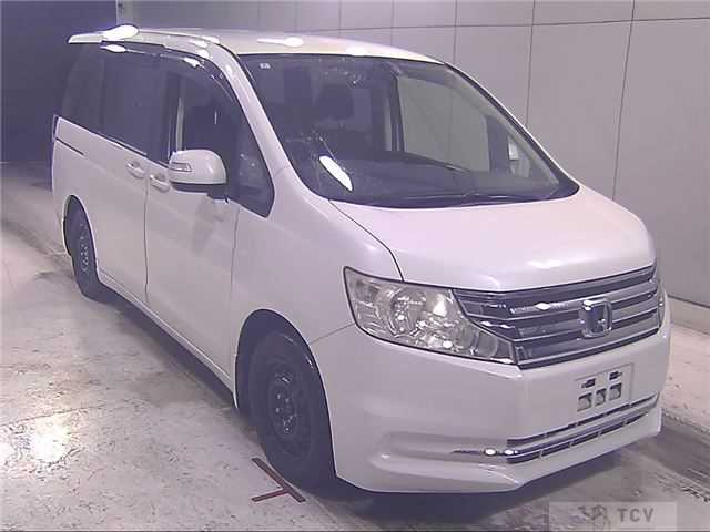 2014 Honda Step WGN