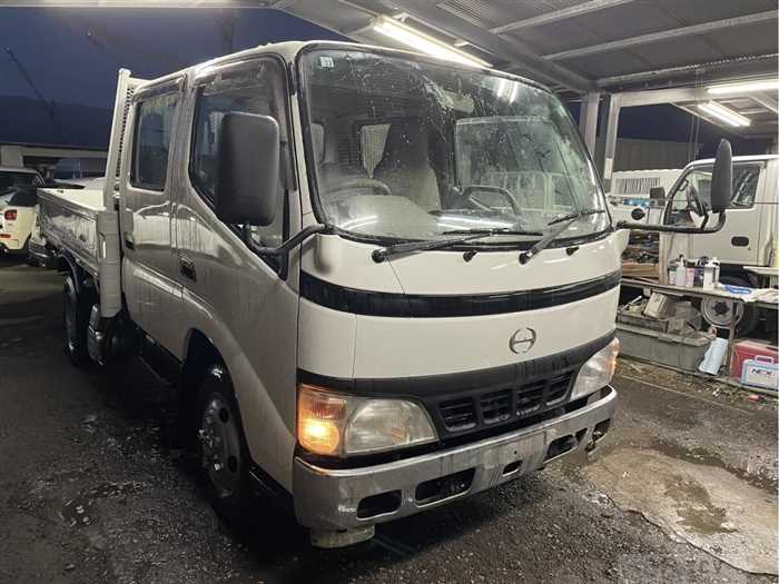 2004 Hino Dutro