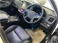 2015 Toyota Crown Hybrid