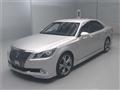 2014 Toyota Crown Majesta