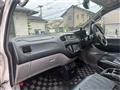 2004 Mitsubishi Delica Spacegear