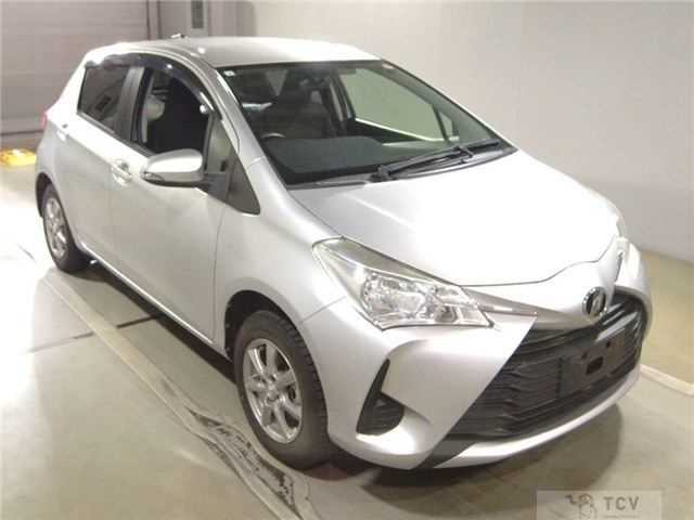 2017 Toyota Vitz