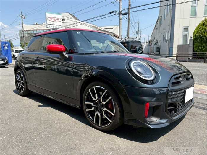 2025 BMW MINI