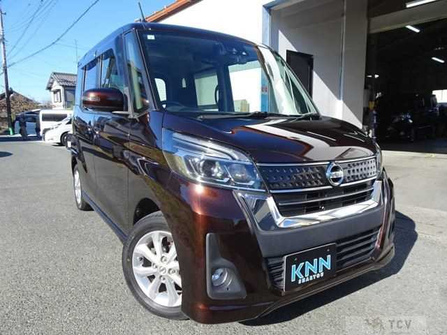 2017 Nissan ROOX