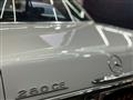 1976 Mercedes-Benz Midium Class