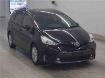 2015 Toyota PRIUS α
